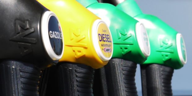Diesely jsou stále doménou firem, živnostníci naopak častěji chtějí benzíňáky 